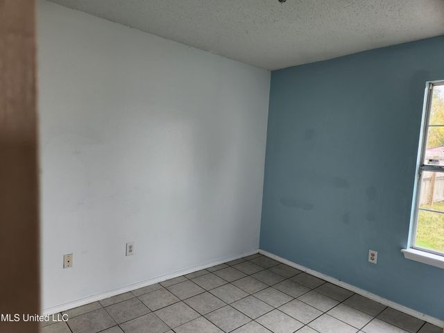 10557 Sharp Boulevard, Gulfport, MS 39503