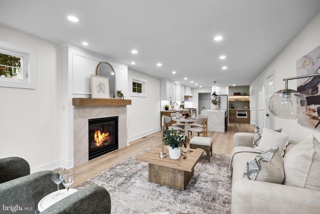 201 CENTRE ST, Haddonfield, NJ 08033