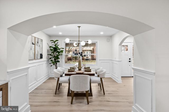 201 CENTRE ST, Haddonfield, NJ 08033