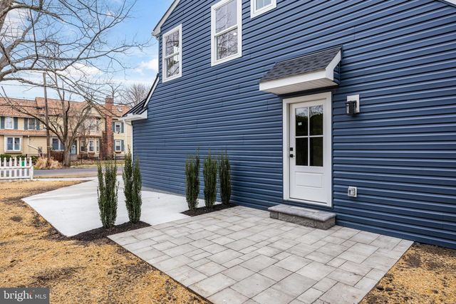 201 CENTRE ST, Haddonfield, NJ 08033