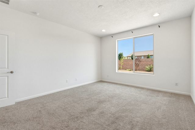 120 Mountaingem Loop, Santa Fe, NM 87508
