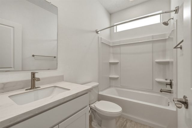 120 Mountaingem Loop, Santa Fe, NM 87508