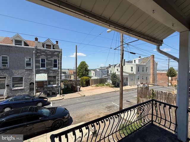447 LINDEN ST, Reading, PA 19604