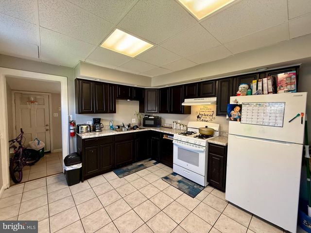 447 LINDEN ST, Reading, PA 19604