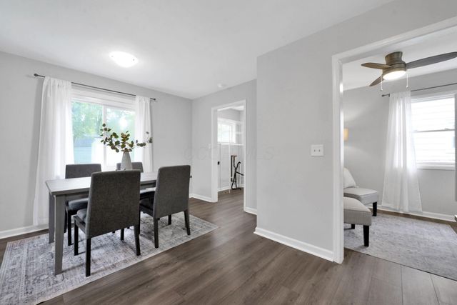 990 Strimple Avenue, Columbus, OH 43229