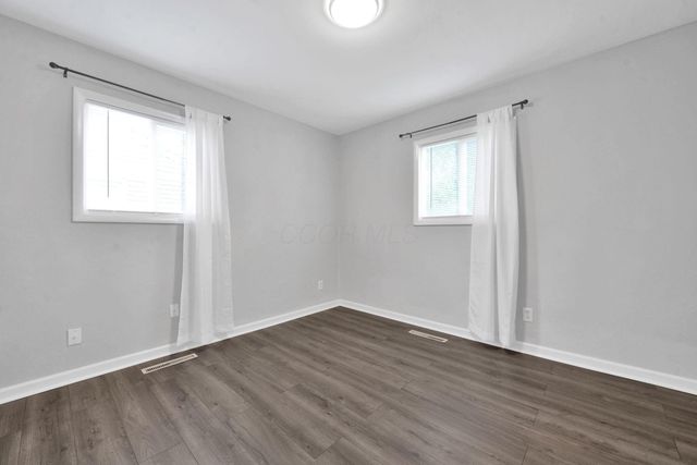 990 Strimple Avenue, Columbus, OH 43229