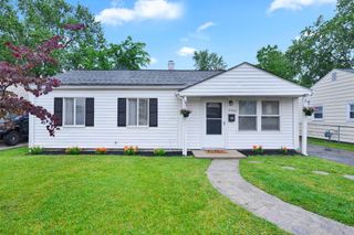 990 Strimple Avenue, Columbus, OH 43229