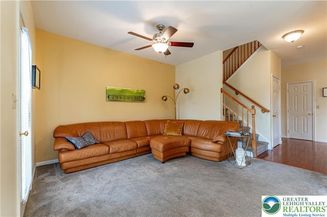 1300 Adams Street, Allen Twp, PA 18067