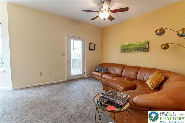 1300 Adams Street, Allen Twp, PA 18067