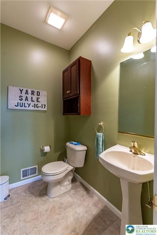 1300 Adams Street, Allen Twp, PA 18067