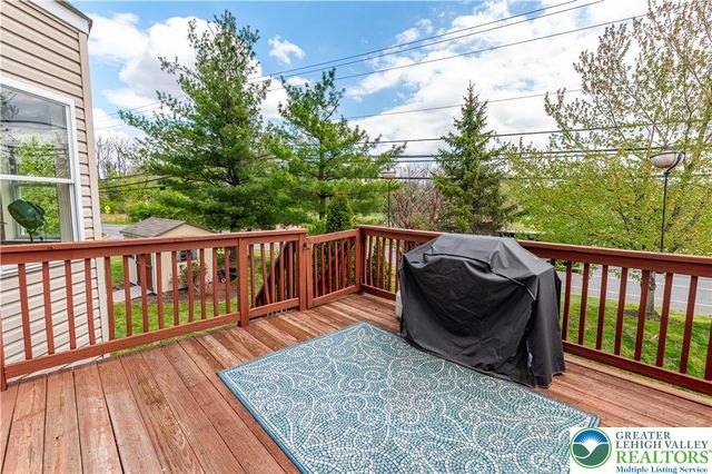 1300 Adams Street, Allen Twp, PA 18067