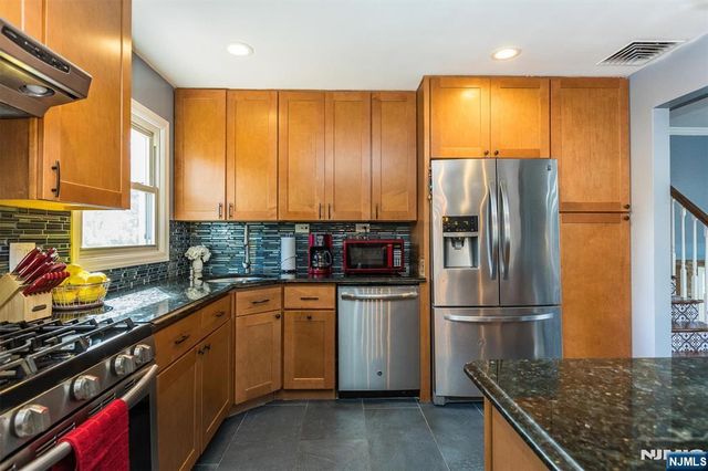 179 Grove Avenue, Verona, NJ 07044