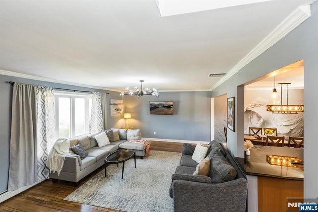 179 Grove Avenue, Verona, NJ 07044