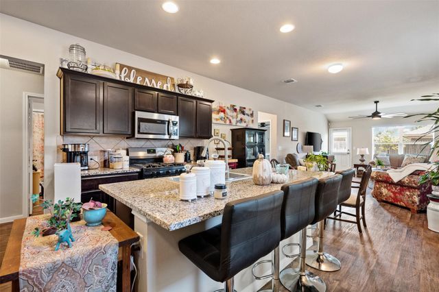 3301 Tilmon LN, Austin, TX 78725