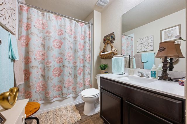 3301 Tilmon LN, Austin, TX 78725