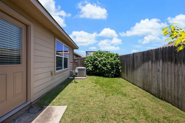 3301 Tilmon LN, Austin, TX 78725