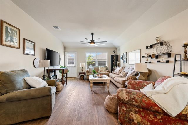 3301 Tilmon LN, Austin, TX 78725