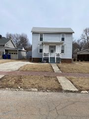 748 Laharpe Street, Lasalle, IL 61301