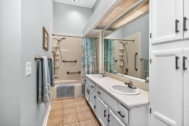 1855 Bridgestone Drive, Lexington, KY 40511