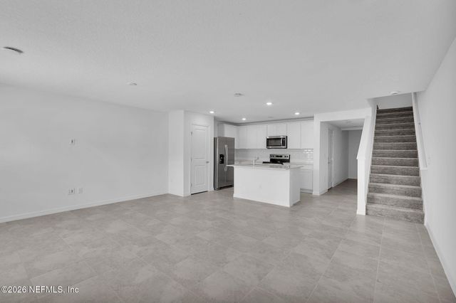 10112 WHISTLING PINE Court, Jacksonville, FL 32221