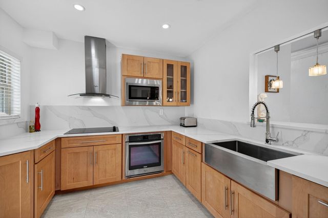 283 Imperial Lane, Lauderdale-By-The-Sea, Lauderdale By The Sea, FL 33308