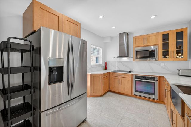 283 Imperial Lane, Lauderdale-By-The-Sea, Lauderdale By The Sea, FL 33308