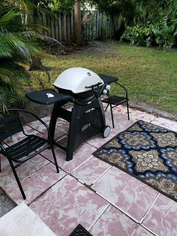 283 Imperial Lane, Lauderdale-By-The-Sea, Lauderdale By The Sea, FL 33308