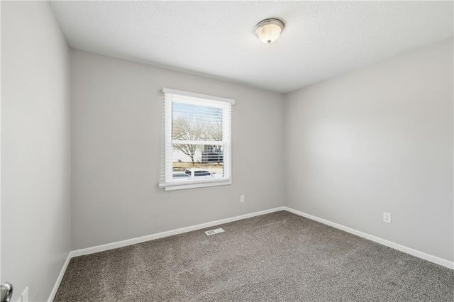 10804 W 76th Street, Shawnee, KS 66214