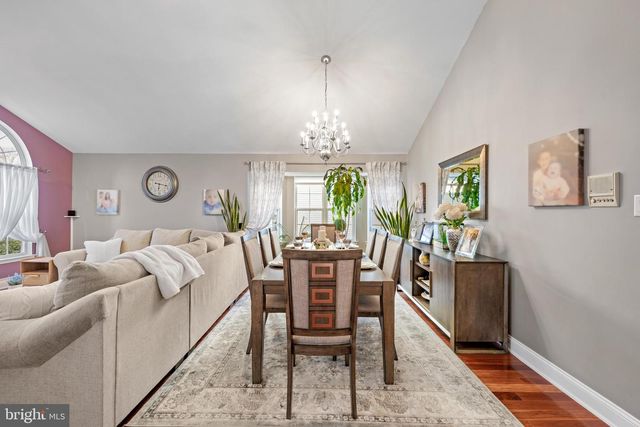 11 FREDERICK, Sicklerville, NJ 08081