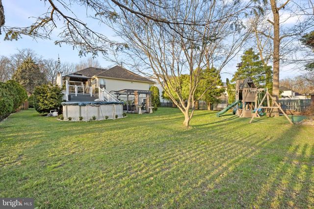 11 FREDERICK, Sicklerville, NJ 08081