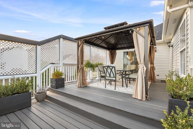 11 FREDERICK, Sicklerville, NJ 08081