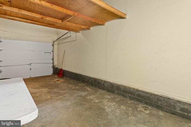 116 LUCAS DR, Bordentown, NJ 08505