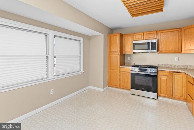 116 LUCAS DR, Bordentown, NJ 08505