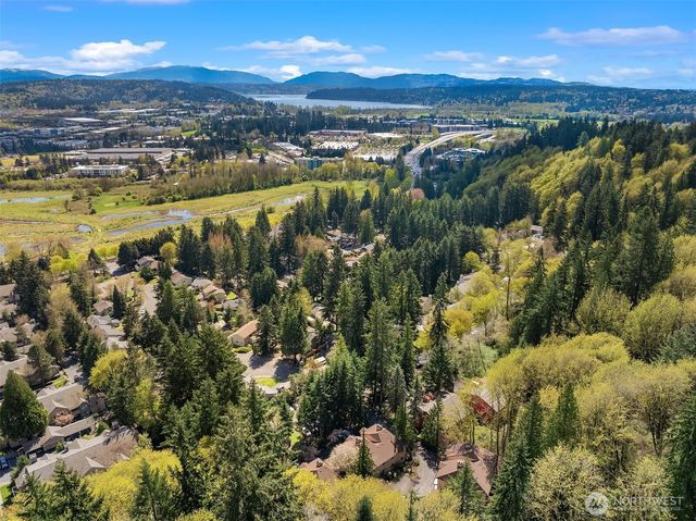 17427 NE 88th Place, Redmond, WA 98052
