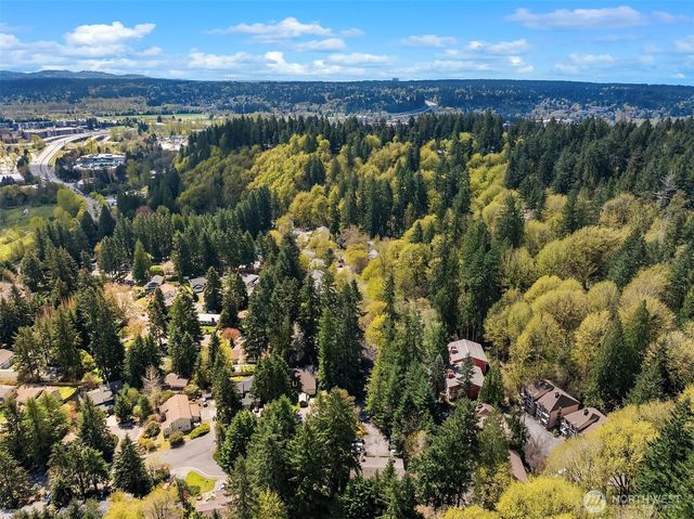 17427 NE 88th Place, Redmond, WA 98052