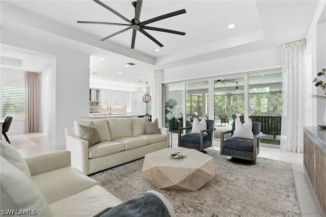 11752 Freesia TER, Naples, FL 34120