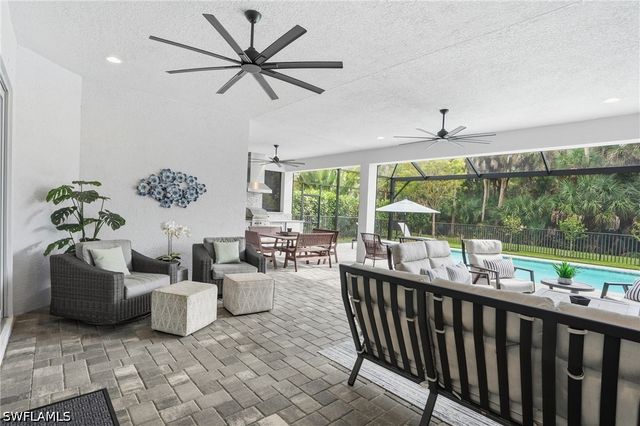 11752 Freesia TER, Naples, FL 34120