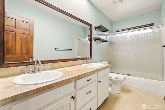 13232 Robinhood Lane, Snohomish, WA 98290