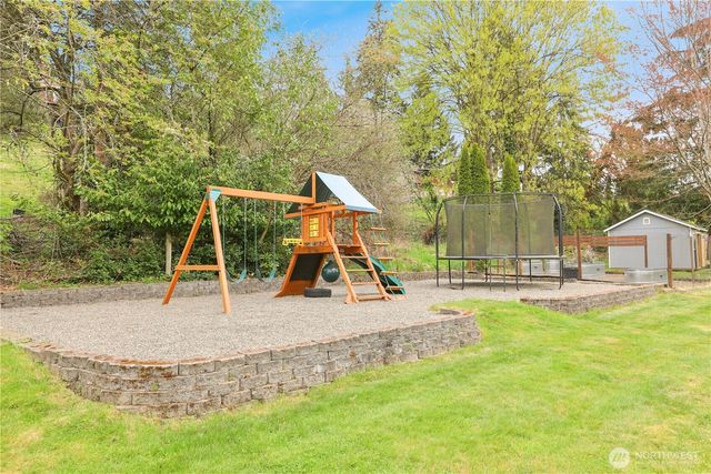 13232 Robinhood Lane, Snohomish, WA 98290