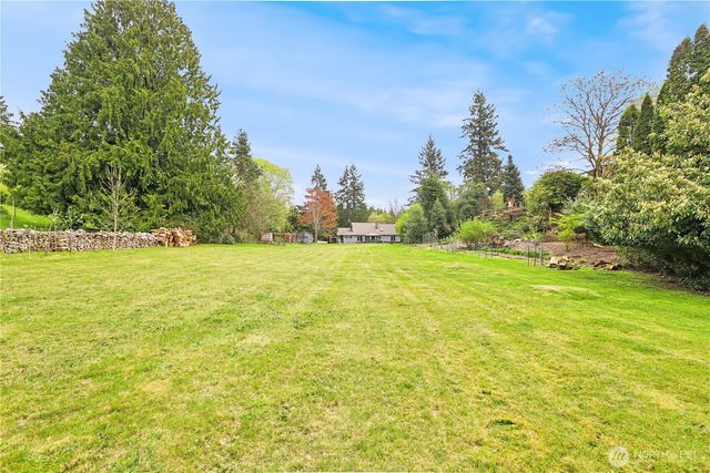 13232 Robinhood Lane, Snohomish, WA 98290