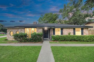 15135 Chipman Lane, Houston, TX 77060