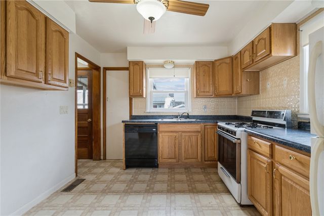 314 1st Street, Atkins, IA 52206