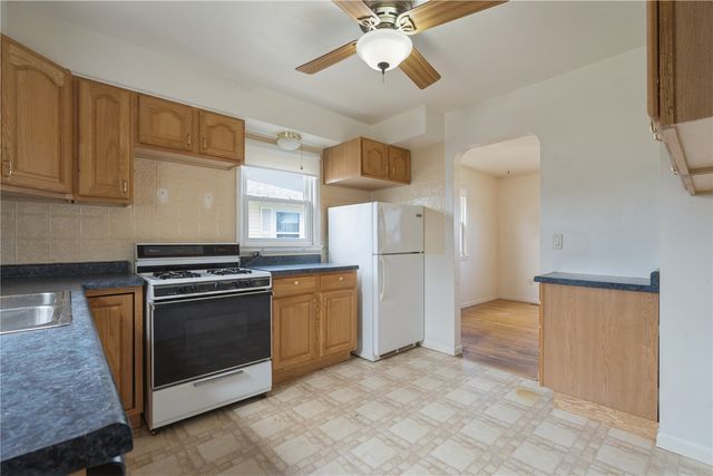 314 1st Street, Atkins, IA 52206