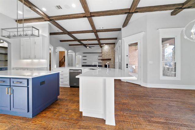 4900 Rockrimmon Court, Colleyville, TX 76034