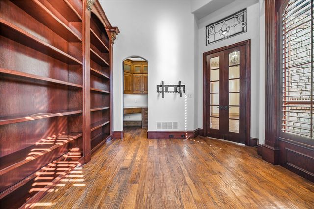 4900 Rockrimmon Court, Colleyville, TX 76034