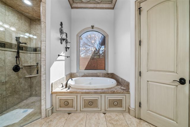 4900 Rockrimmon Court, Colleyville, TX 76034