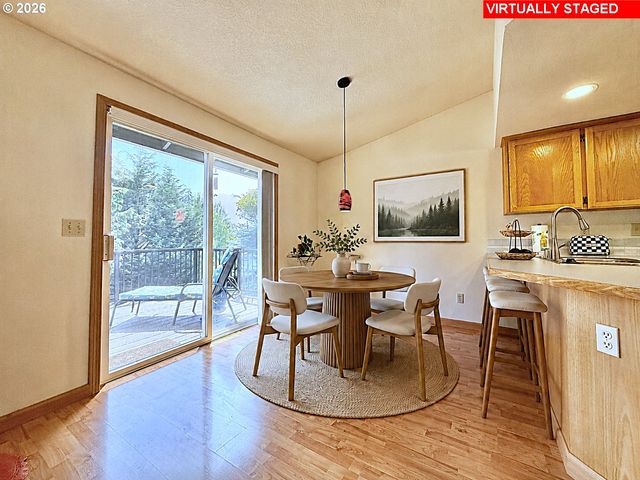 2822 Nw IVY Ln, Camas, WA 98607