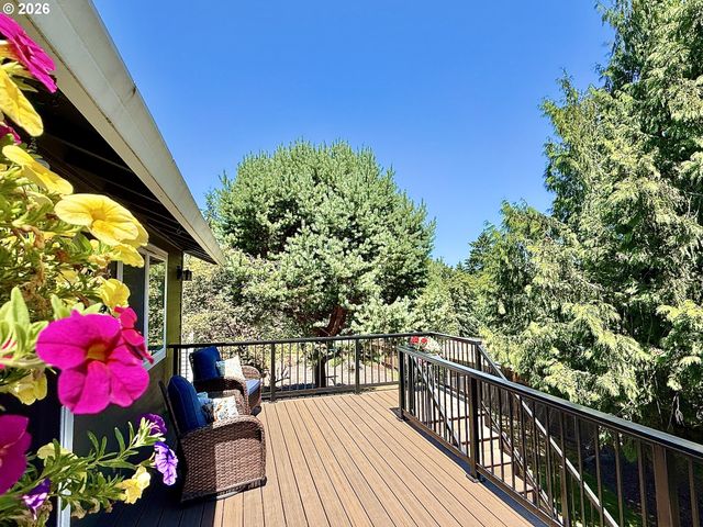 2822 Nw IVY Ln, Camas, WA 98607