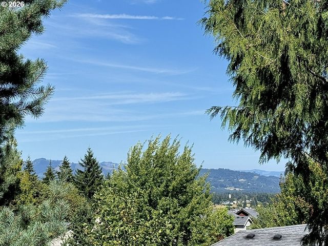 2822 Nw IVY Ln, Camas, WA 98607