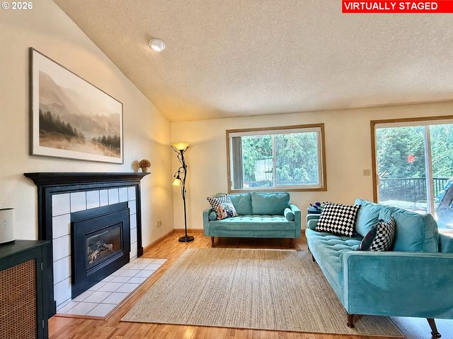 2822 Nw IVY Ln, Camas, WA 98607